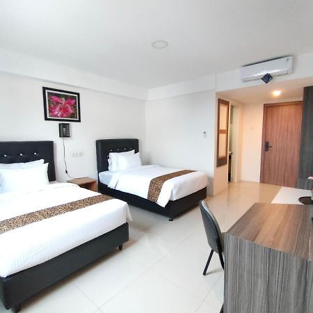 Golden Ganesha Hotel Yogyakarta By Ecommerceloka Gondowulung Екстер'єр фото