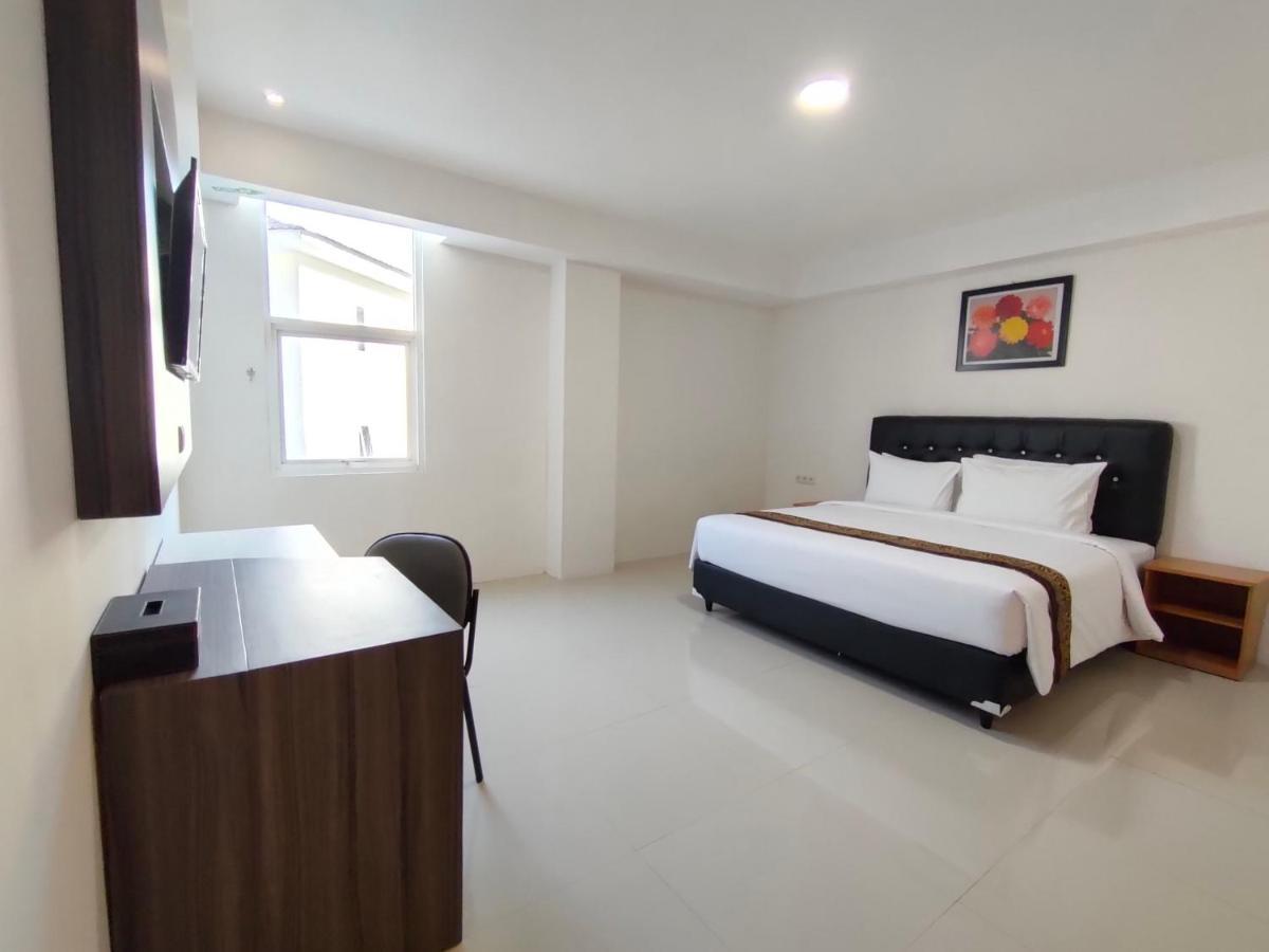Golden Ganesha Hotel Yogyakarta By Ecommerceloka Gondowulung Екстер'єр фото