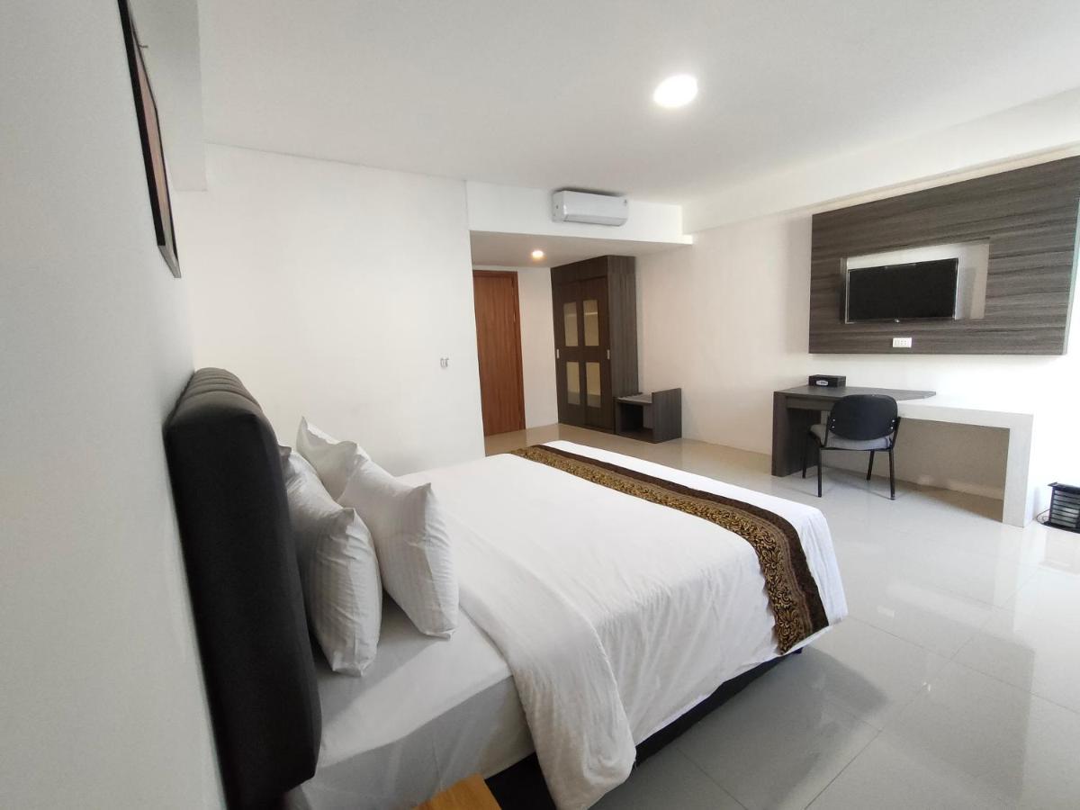 Golden Ganesha Hotel Yogyakarta By Ecommerceloka Gondowulung Екстер'єр фото