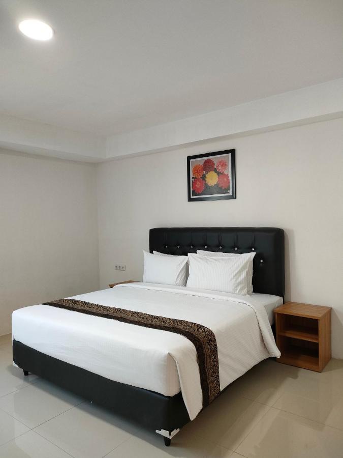 Golden Ganesha Hotel Yogyakarta By Ecommerceloka Gondowulung Екстер'єр фото